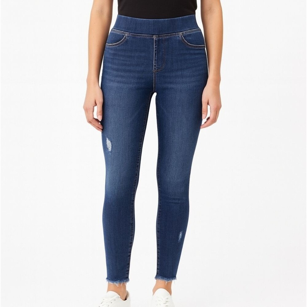 SPANX Women’s Pull On Skinny Jeans Size S Raw Hem Distressed Ombre